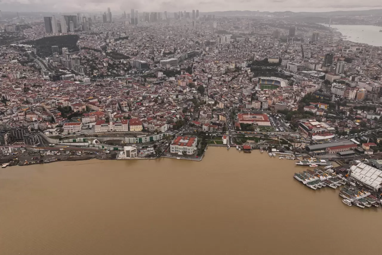 İstanbul Boğazı’nda şoke eden manzara! 4