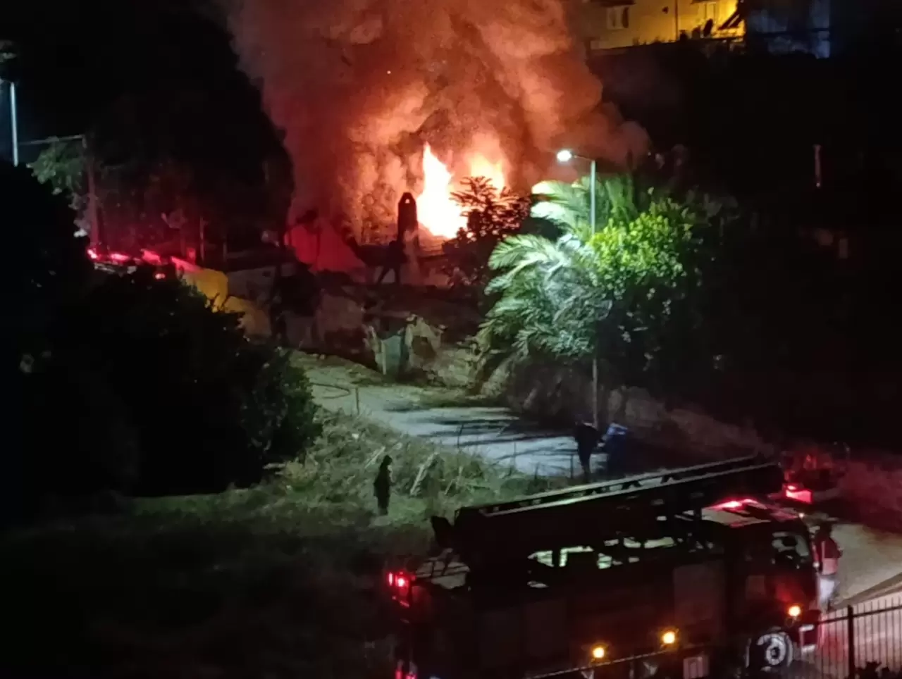 Aydın’da soba yangını dehşeti! Aile son anda kurtuldu, ev kullanılamaz hale geldi 6