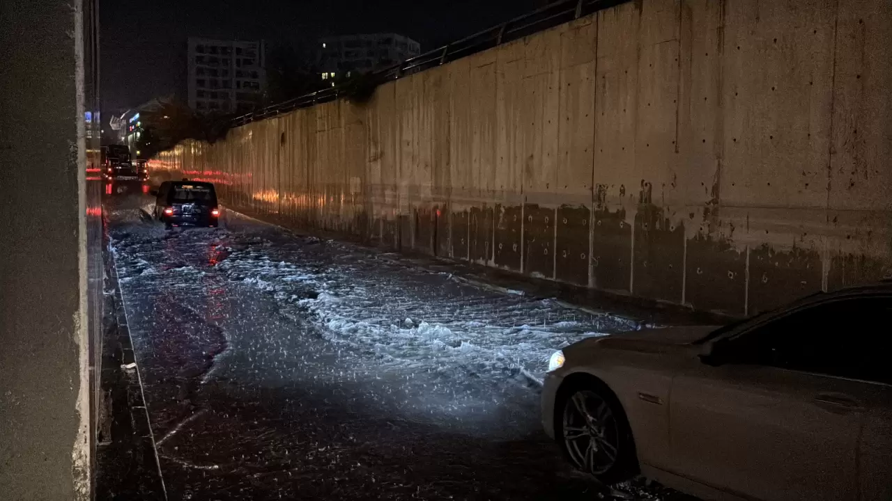 Bolu'yu sağanak vurdu: Alt geçitler göle döndü 1