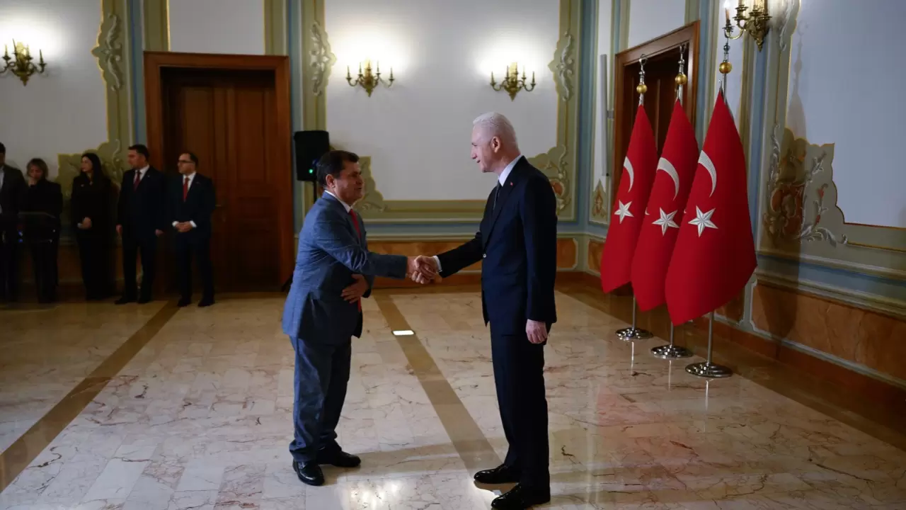 İstanbul Valisi Davut Gül, 29 Ekim tebriklerini kabul etti 6