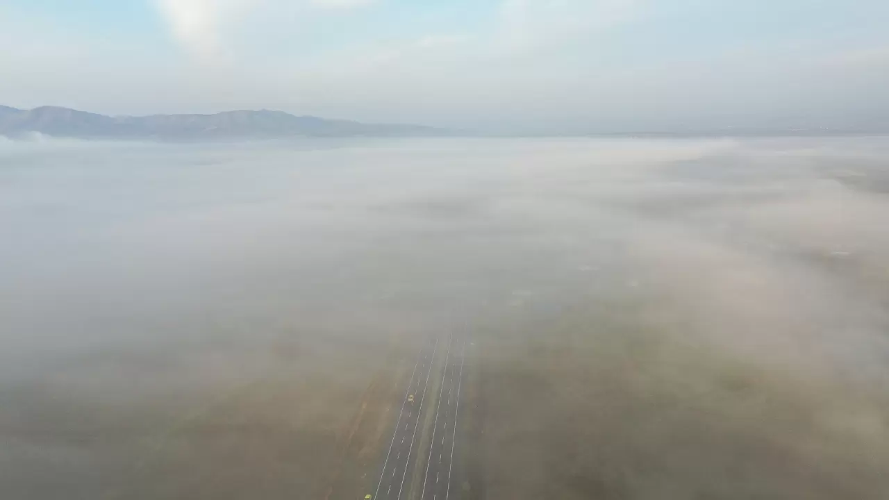 Ağrı ve Ardahan’da sis ulaşımı olumsuz etkiledi 2