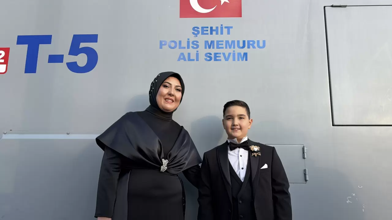 Babasının adının verildiği TOMA sünnet arabası oldu! 2