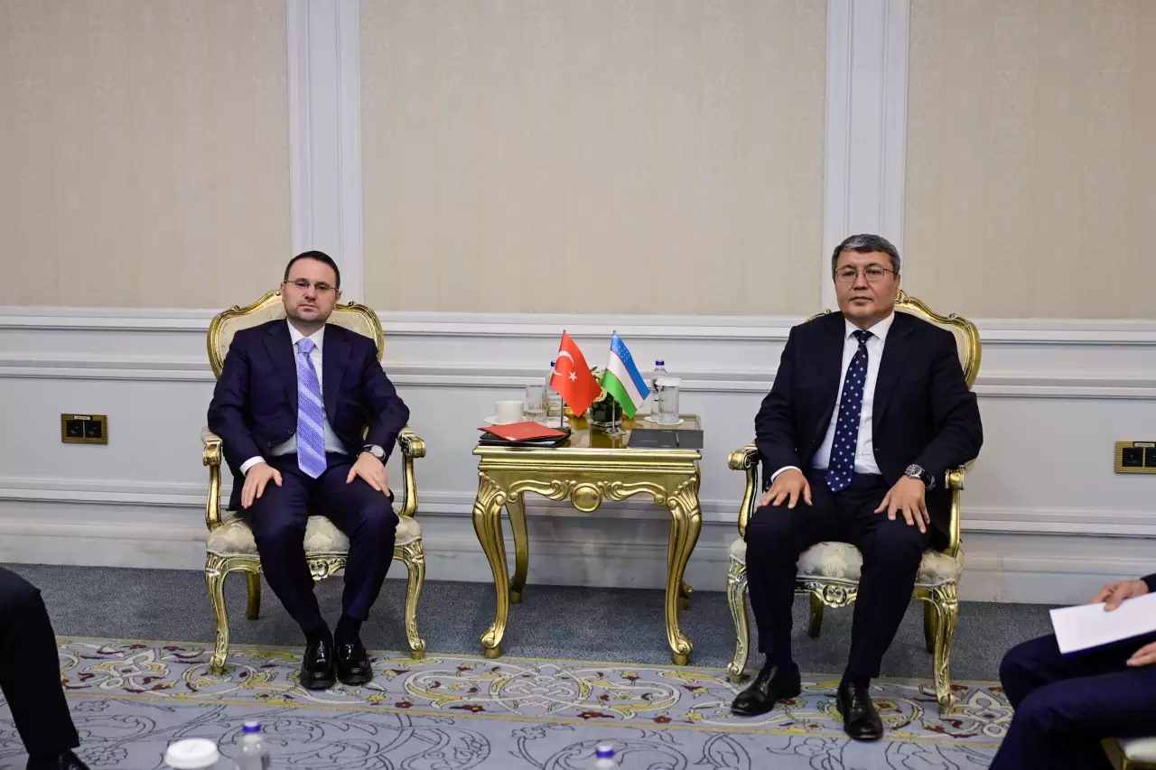 Bakan Gürlek’ten Türk devletleriyle kritik temas! 5