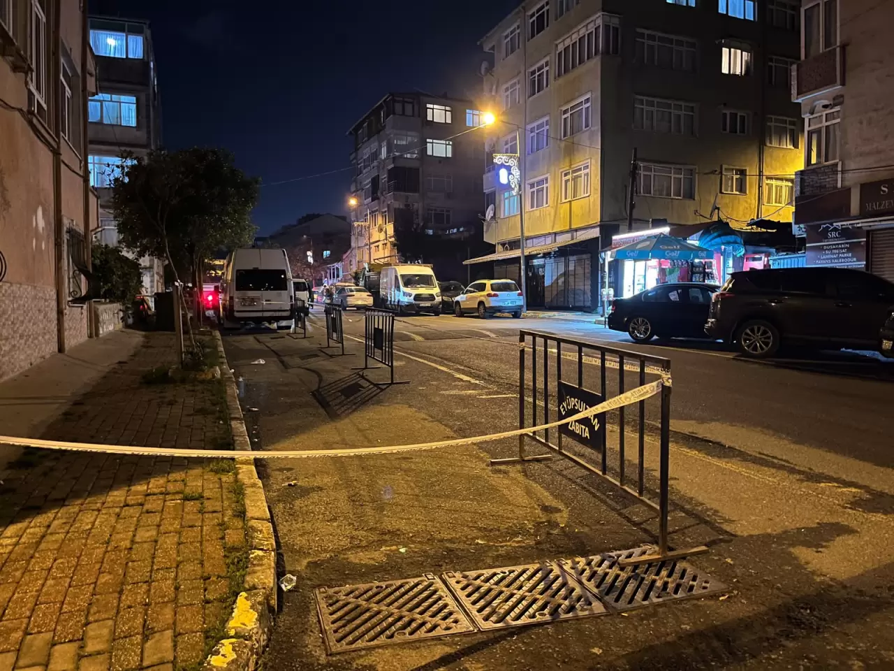 Eyüpsultan'daki 5 katlı bina kapatıldı 2