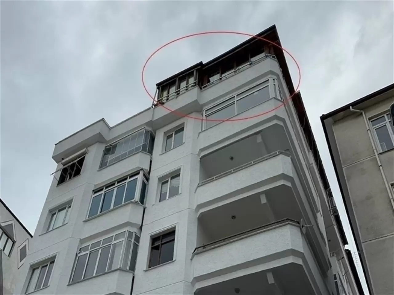 Şarkıcı Güllü davasında kan donduran itiraf: Tuğyan annesini pencereden attı 11