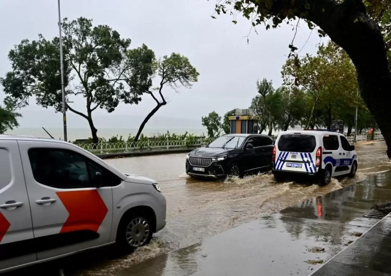 İstanbul’da sel felaketinin ardından yeni uyarı! 4