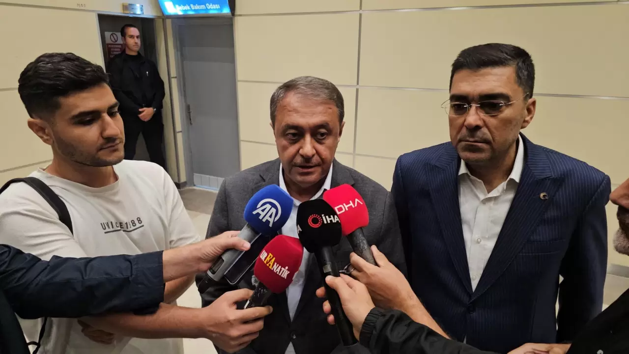 Şanlıurfa'ya gelen uçakta bomba alarmı 13