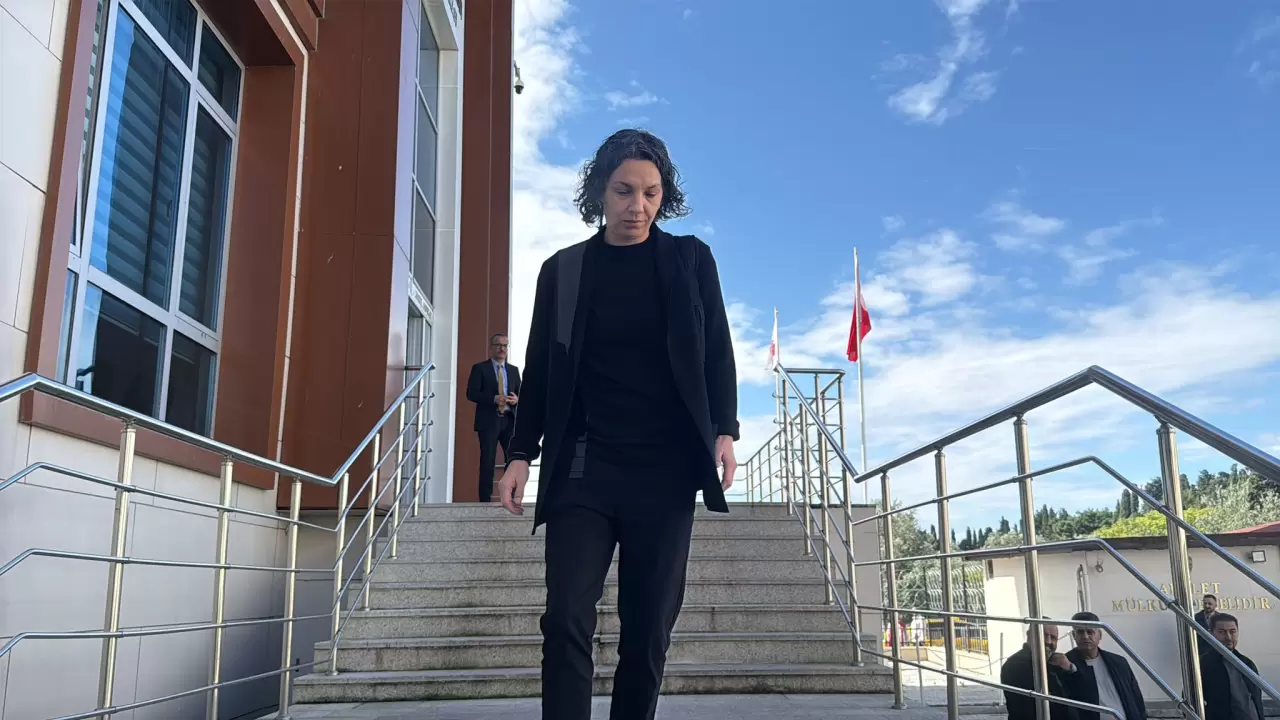 Şarkıcı Güllü davasında kan donduran itiraf: Tuğyan annesini pencereden attı 3