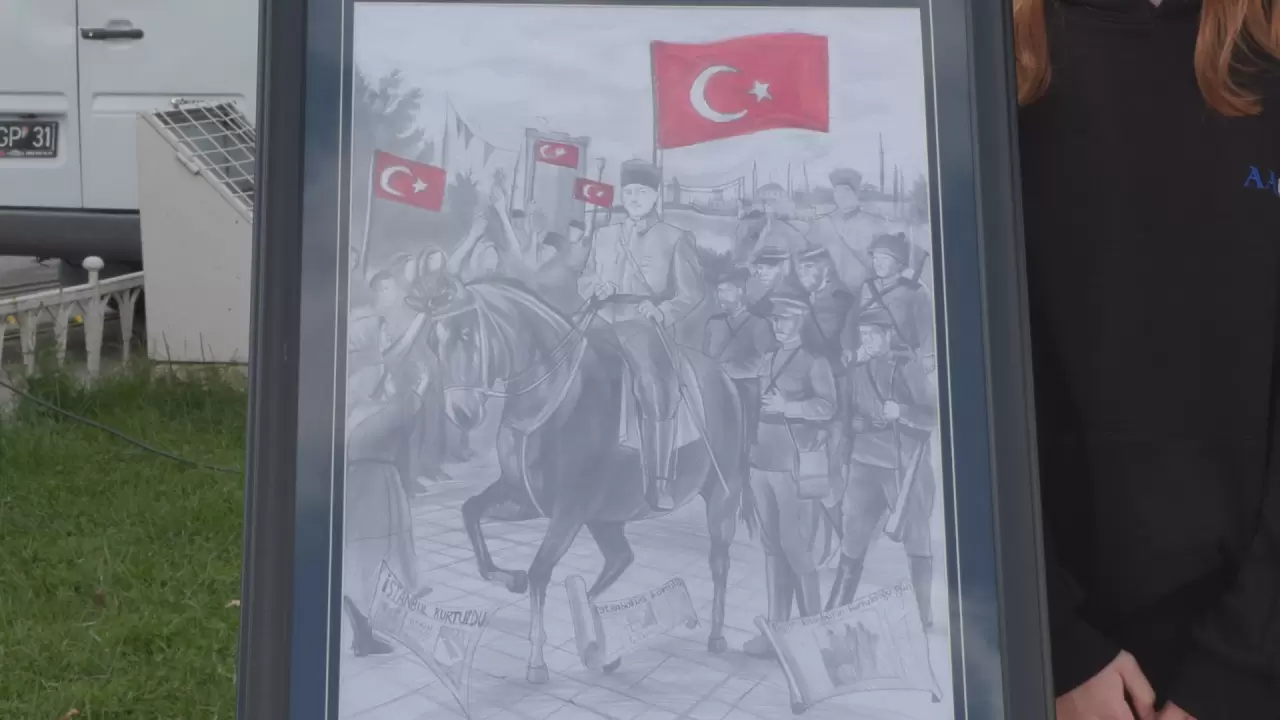 İstanbul'un kurtuluşunun 103. yıl dönümü Taksim'de törenle kutlandı 1
