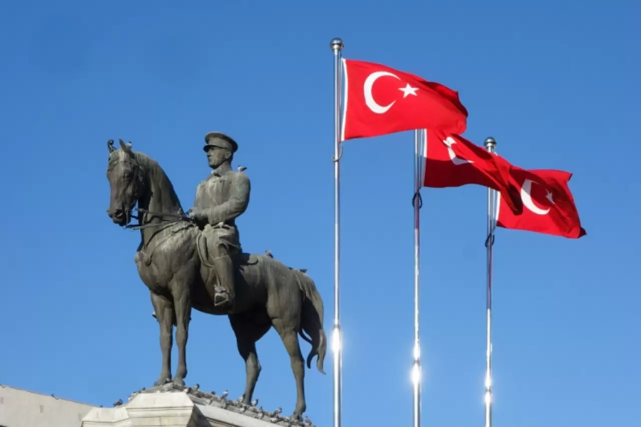 29 Ekim Cumhuriyet Bayramı mesajları! Duygusal, anlamlı ve Atatürk'lü Cumhuriyet Bayramı kutlama sözleri 3