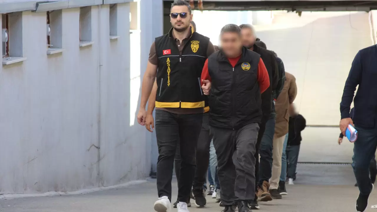 17 sigorta şirketini dolandıran çete adliyede! 7