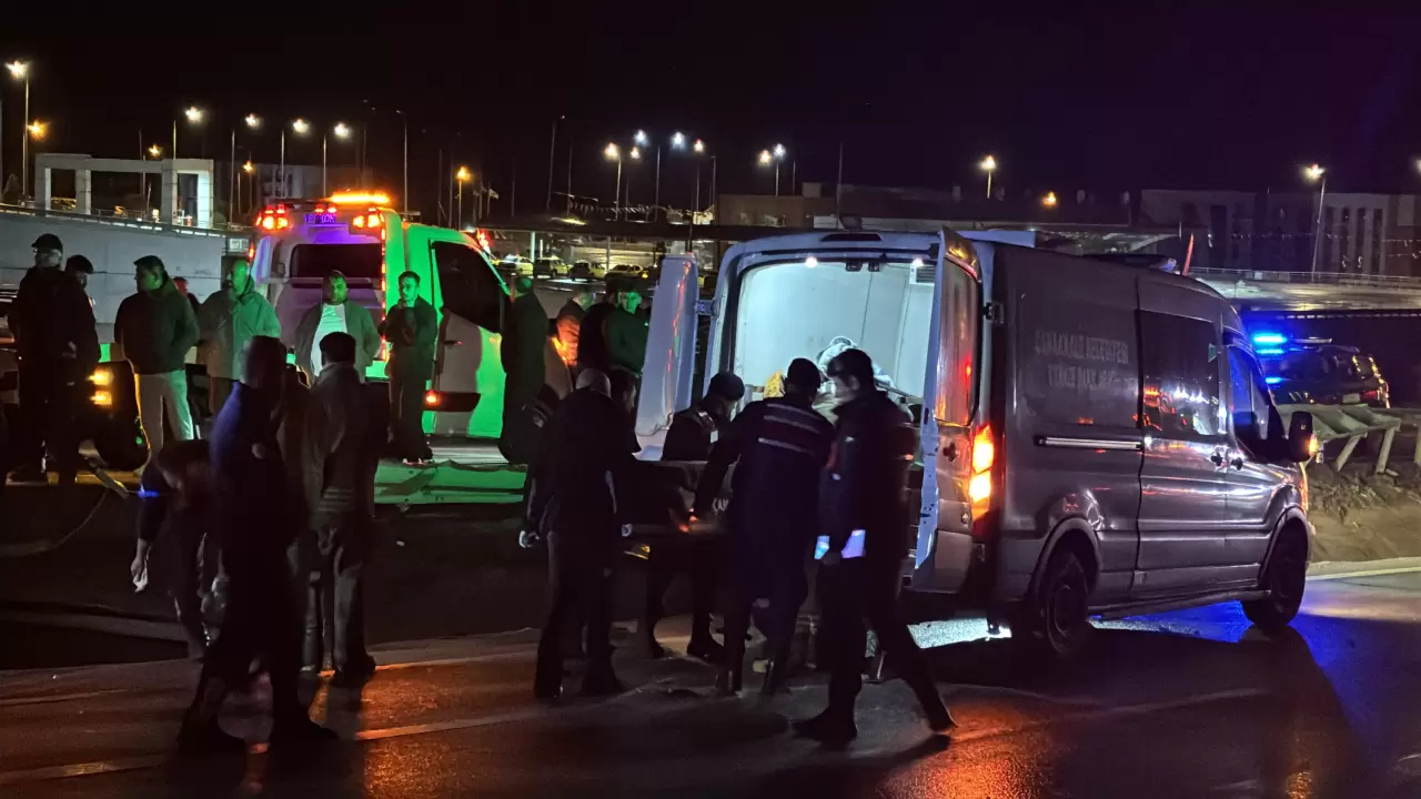 Gece saatlerinde kaza yaptılar 10