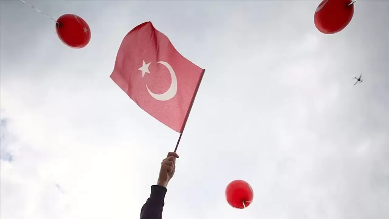 29 Ekim Cumhuriyet Bayramı mesajları! Duygusal, anlamlı ve Atatürk'lü Cumhuriyet Bayramı kutlama sözleri 1