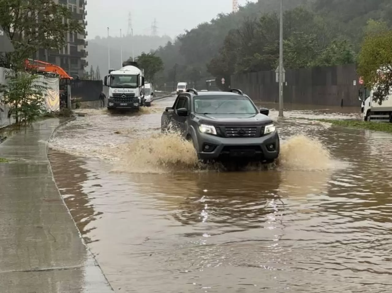 İstanbul’da sel felaketinin ardından yeni uyarı! 1