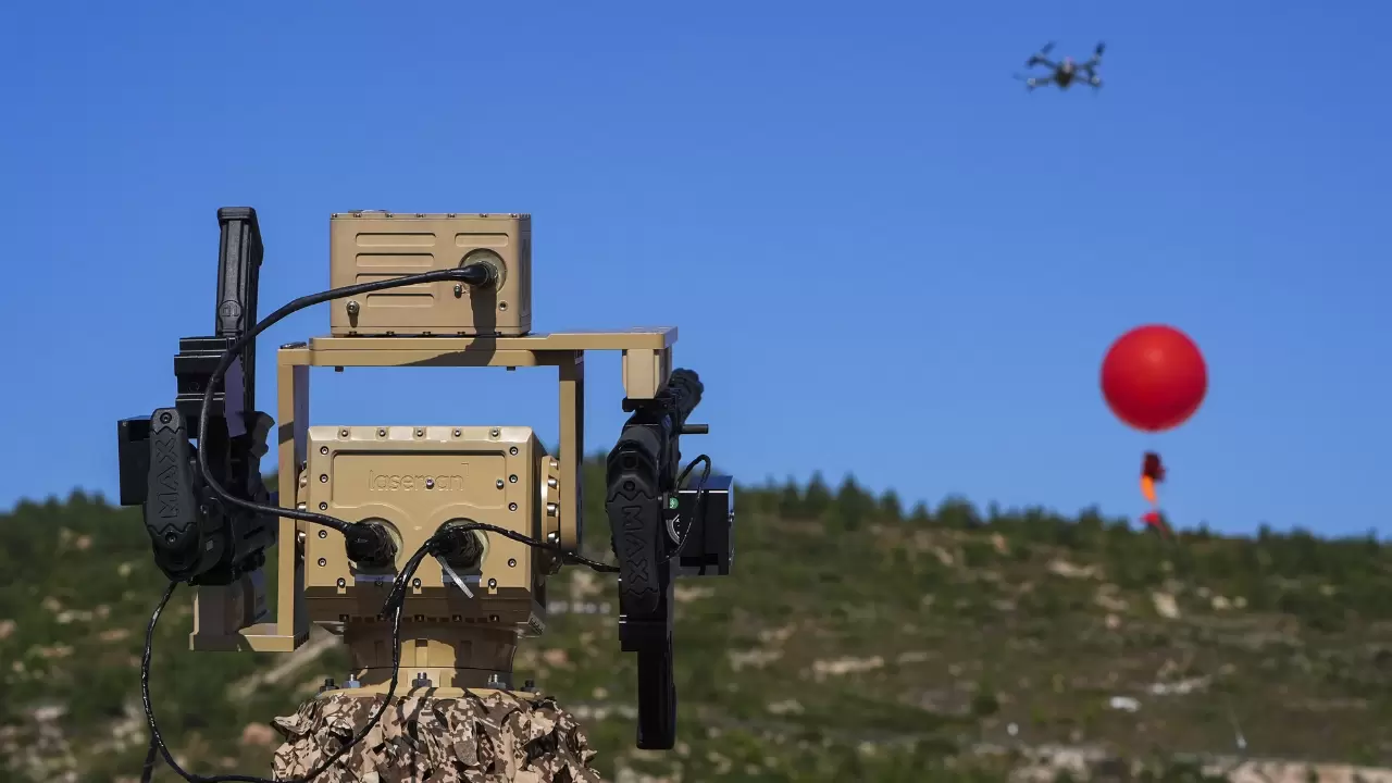 Drone Kalkanı, ilk saha gösteriminde hedefi vurdu 1