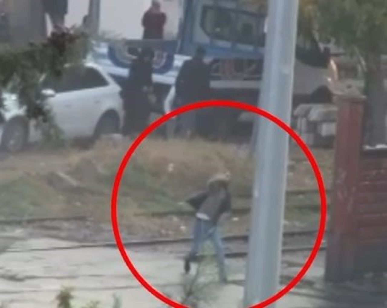 polise saldırı girişimi