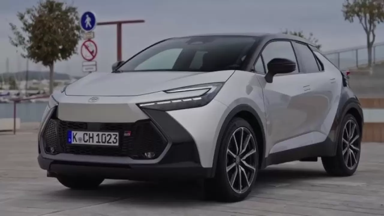 223 Horsepower PHEV, New Toyota C-HR PHEV 2024 - YouTube