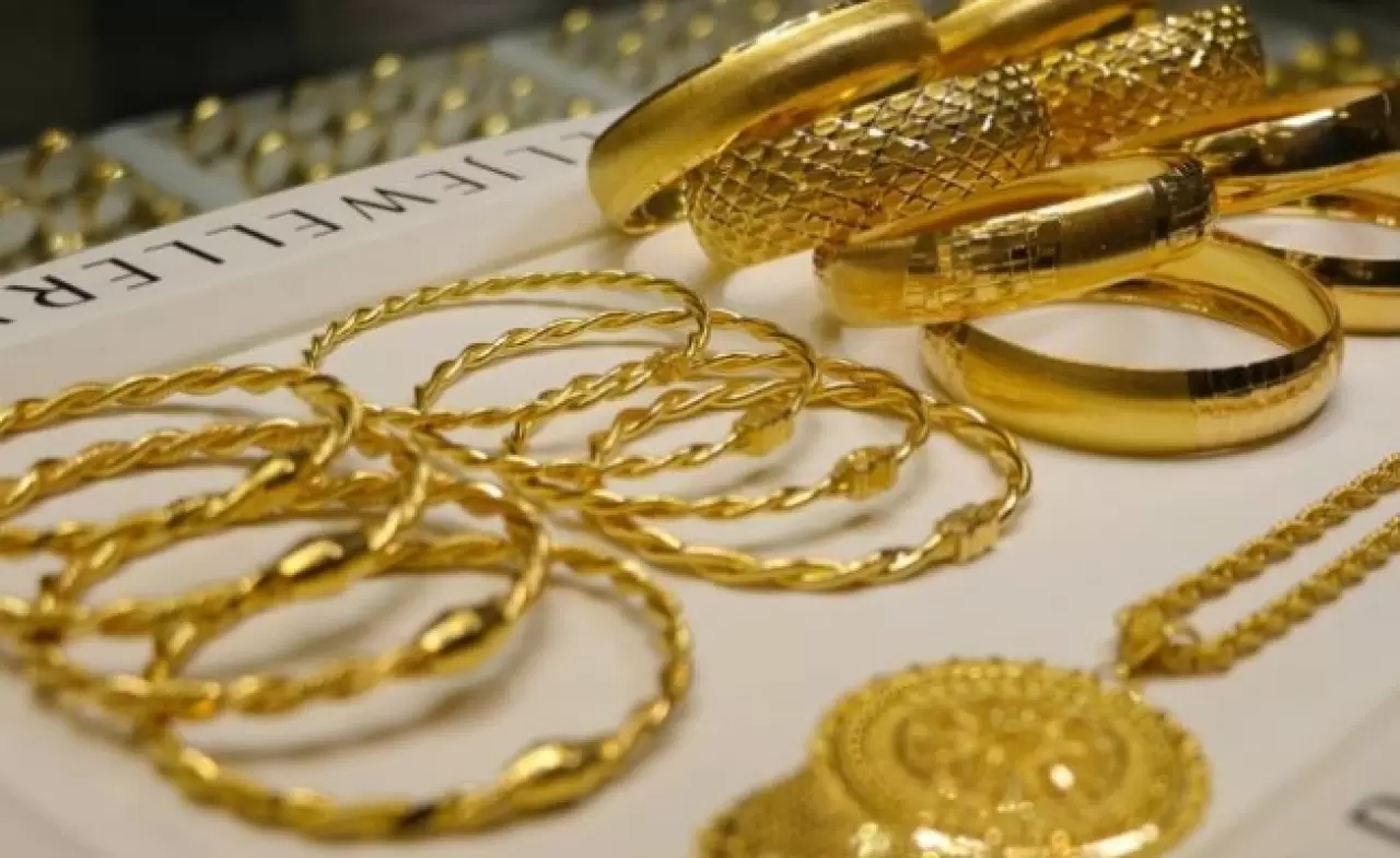 Gram altın ve çeyrek altın fiyatları bugün ne kadar oldu? Haberi