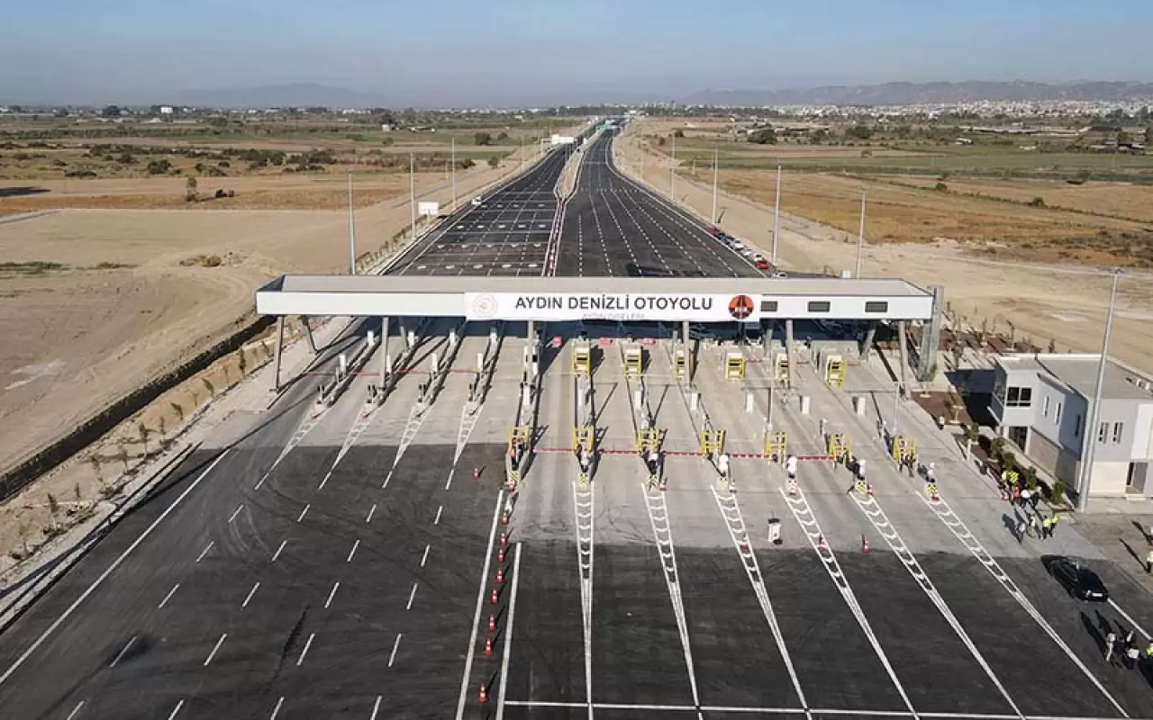 D20Haber - Denizli Haberleri – Aydın-Denizli otoyolunda patlatmalı yol çalışması