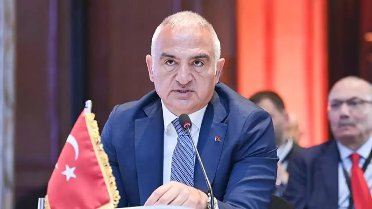 Kültür ve Turizm Bakanı Mehmet Nuri Ersoy: Yapay zeka turizmde bir devrimdir - Bigpara Haberleri