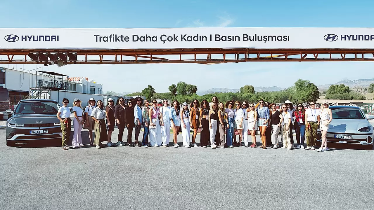 Yollar eşitlik için açılıyor: Bir direksiyon bir dönüşüm - Dünya Gazetesi