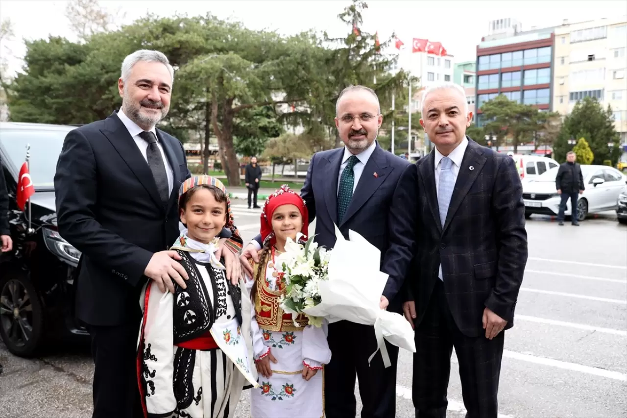 Kırklareli'nde Sokak Hayvanları İçin Temel Atıldı