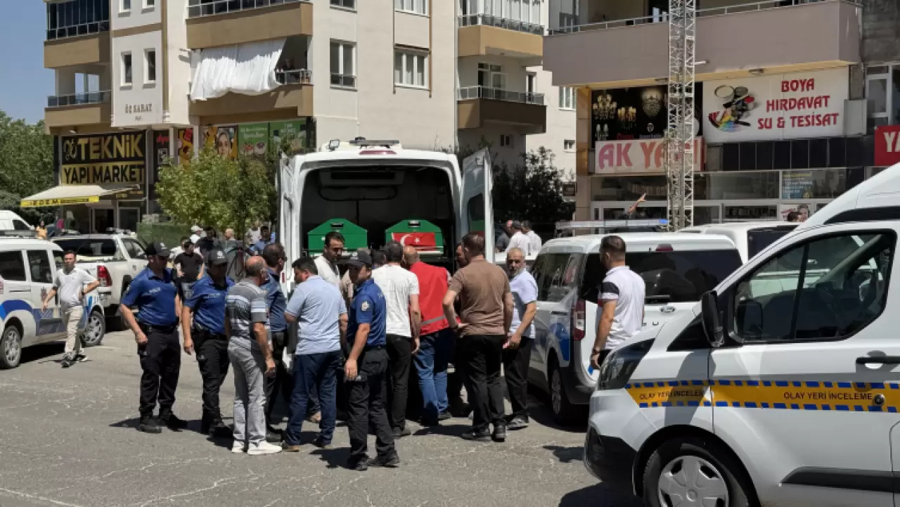 Kahramanmaraş'ta iskele çöktü: 2 işçi hayatını kaybetti