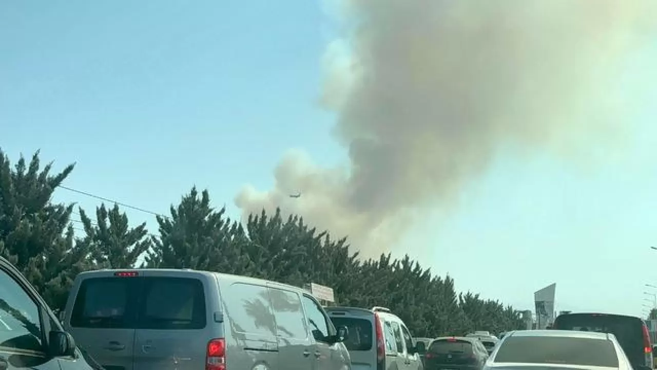 Antalya da 3 ilçede orman yangını: Alevler yerleşim yerlerine yakın! Evler tahliye edildi 4