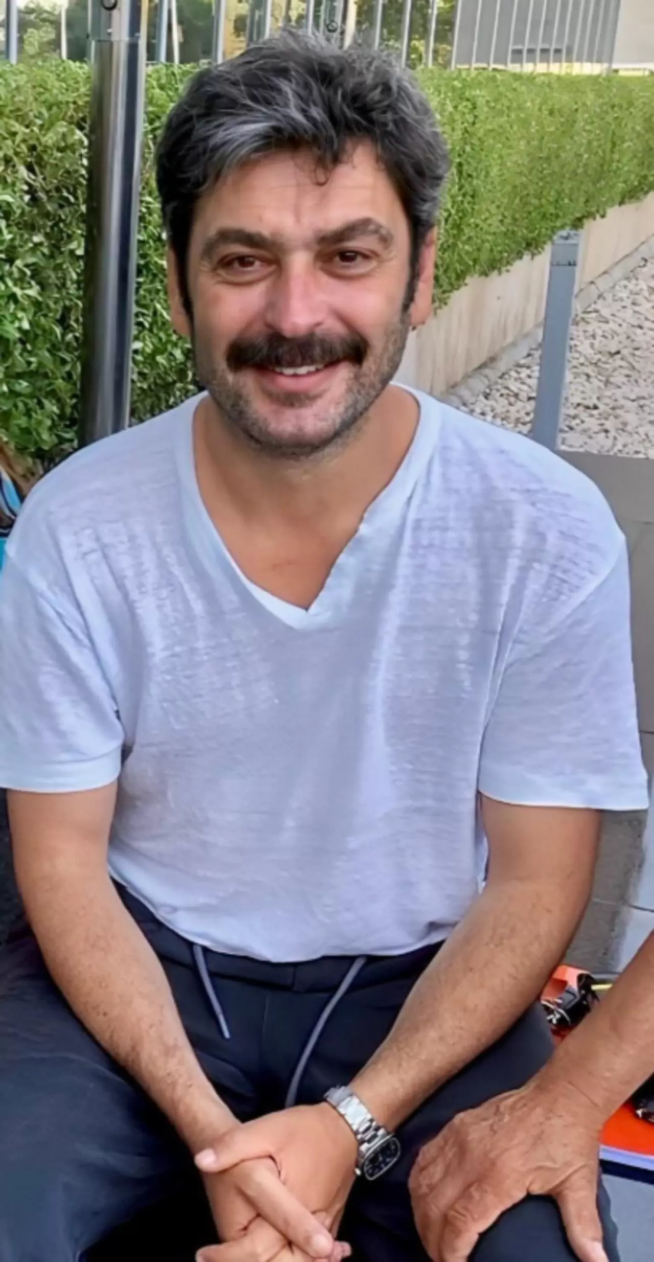 Uzak Şehir in Cihan ı Ozan Akbaba yeni projesi için imaj değiştirdi! Son hali pek beğenilmedi  2