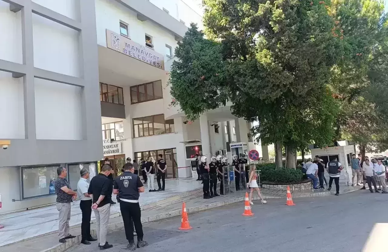 Manavgat Belediyesi'ndeki vurgunun perde arkası! Detaylar ortaya çıktı