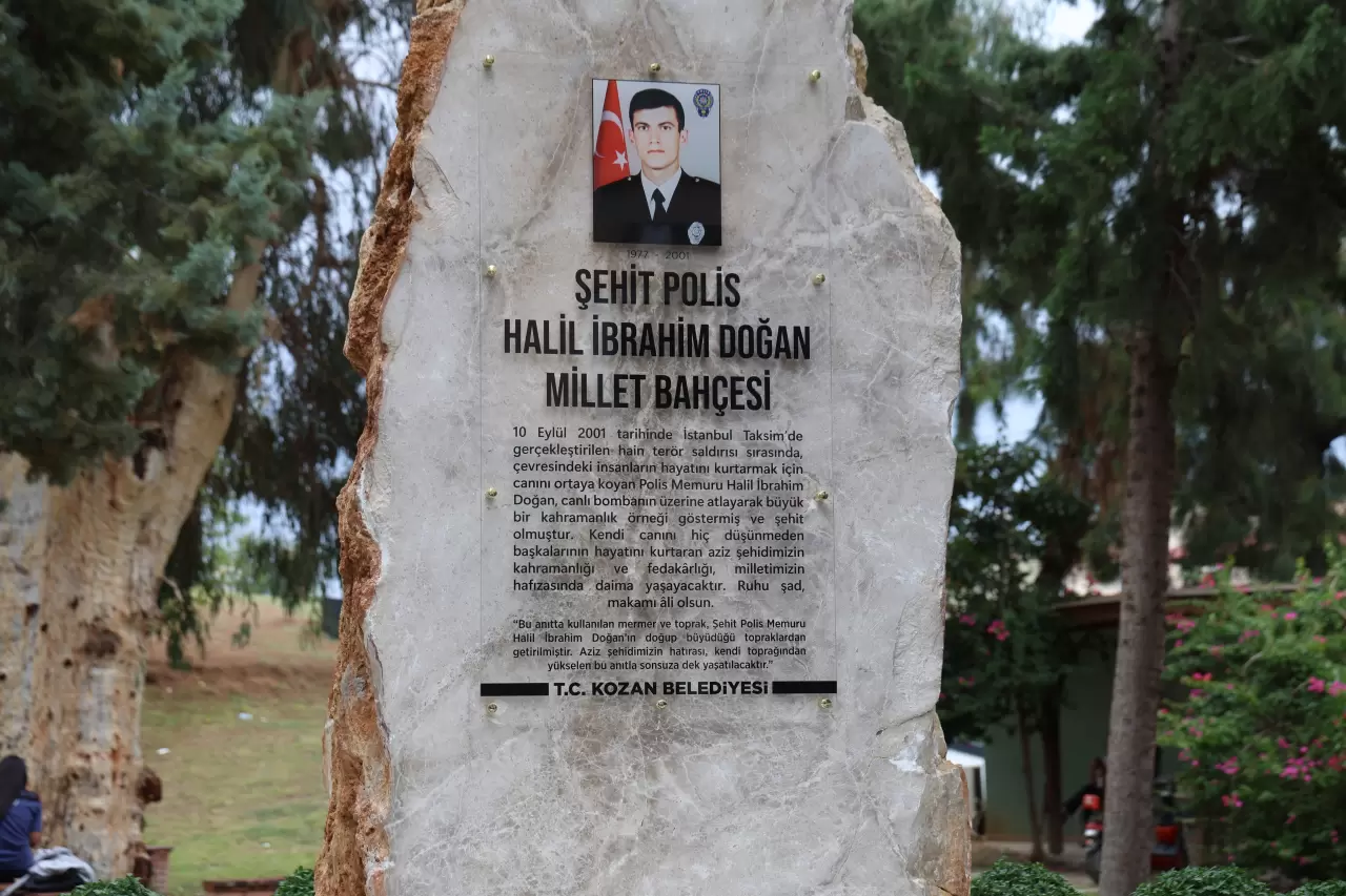 şehit olan polis memuru Halil İbrahim Doğan anıtı