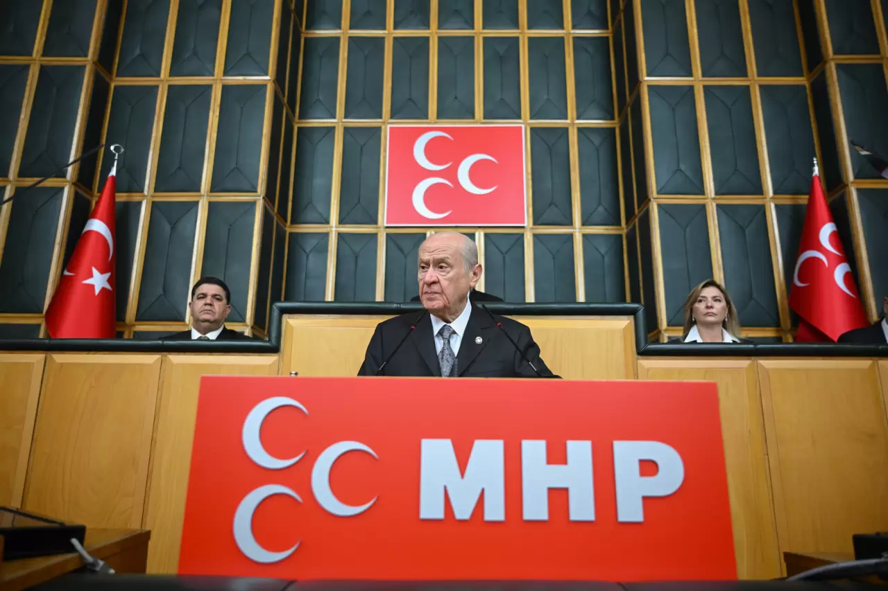 Devlet Bahçeli Meclis kürsüsünde