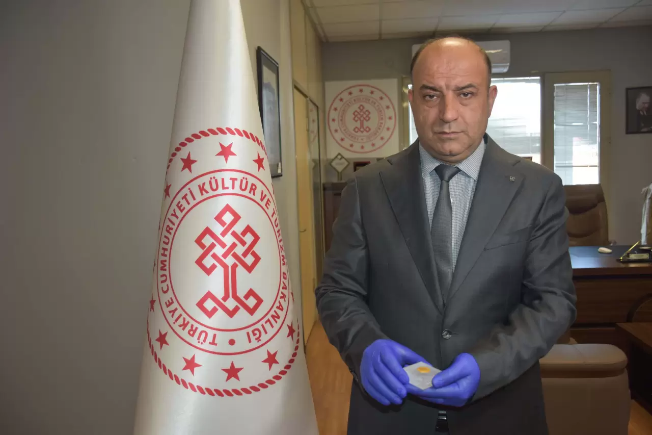 İzmir Arkeoloji Müzesi Müdürü Savaş Gürbüz