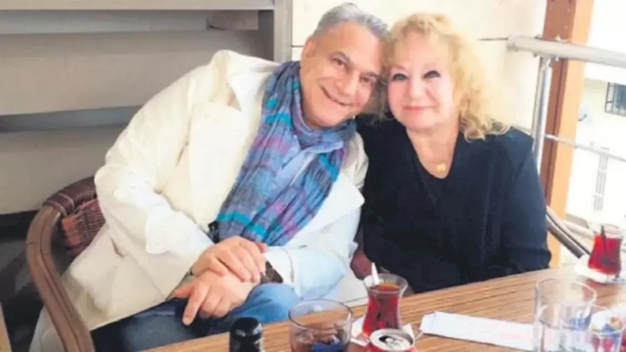 Mehmet Ali Erbil ile annesi