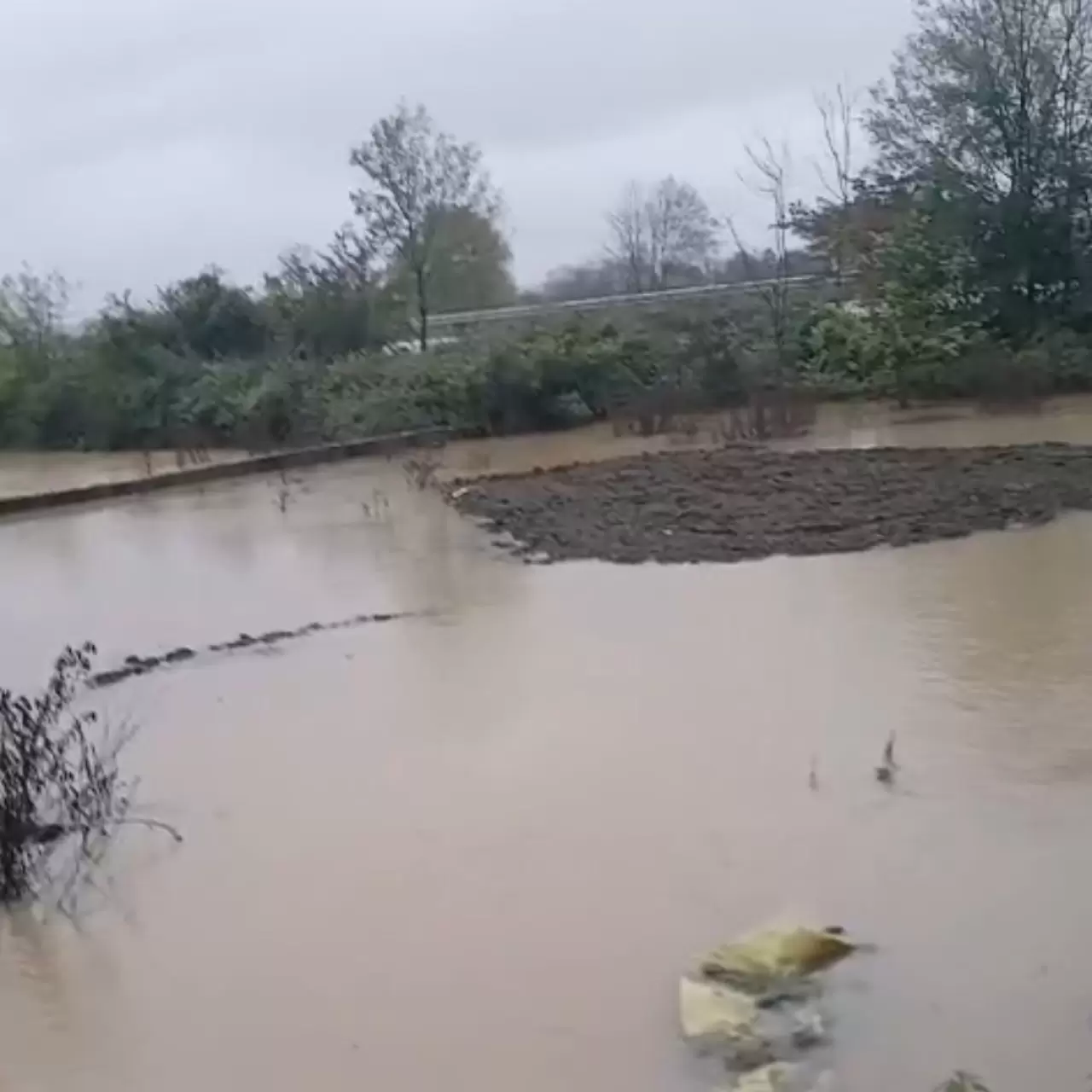 Sakarya'da su baskını