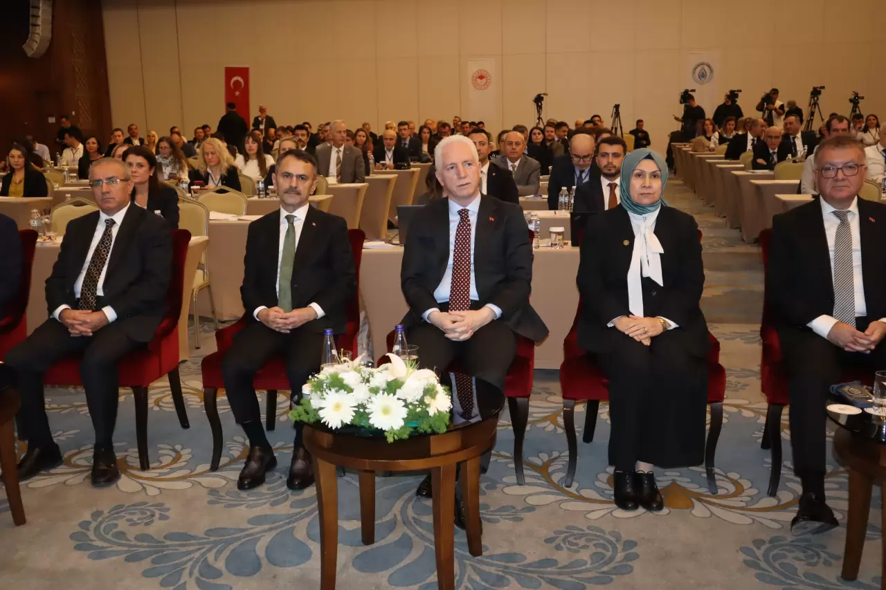 İstanbul Valisi Davut Gül, Marmara Havzası Su Kurulu Toplantısı'nda