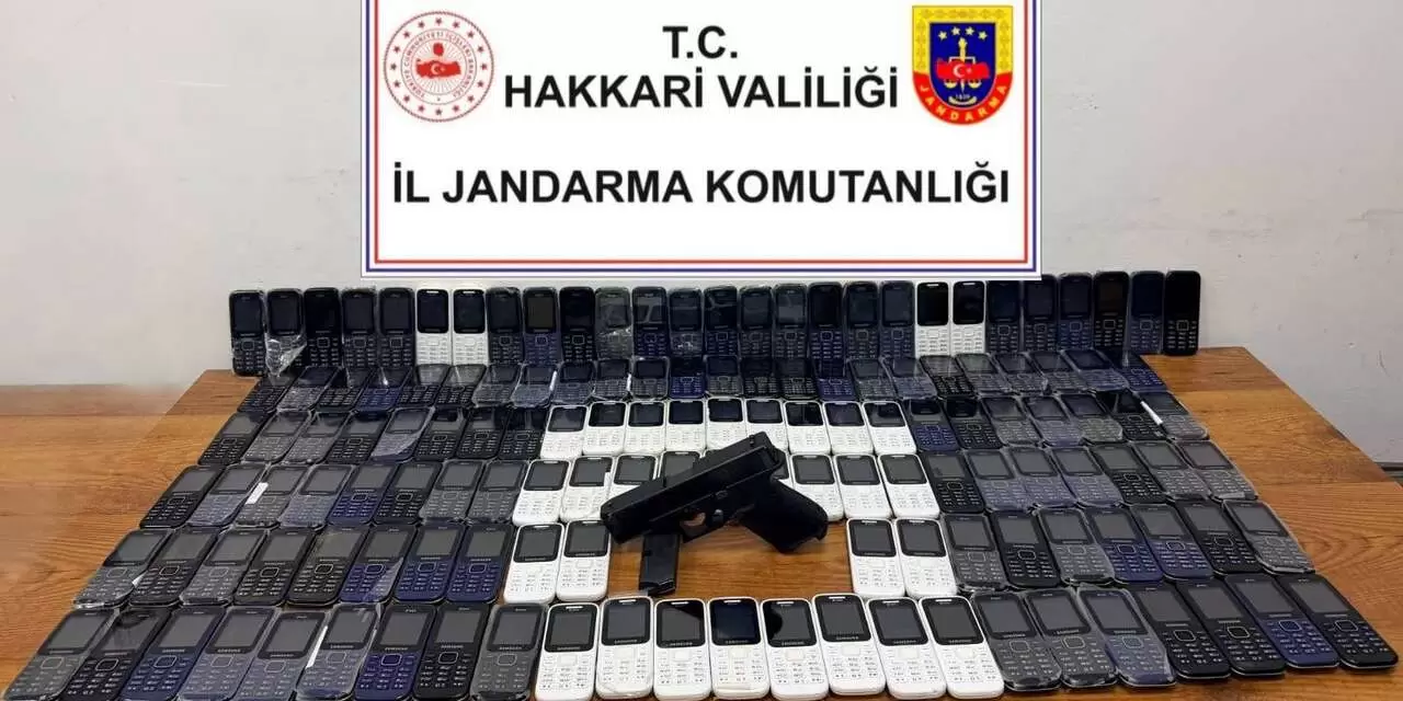 Şemdinli ilçesindeki bir şüphelinin evinde aramada çıkanlar