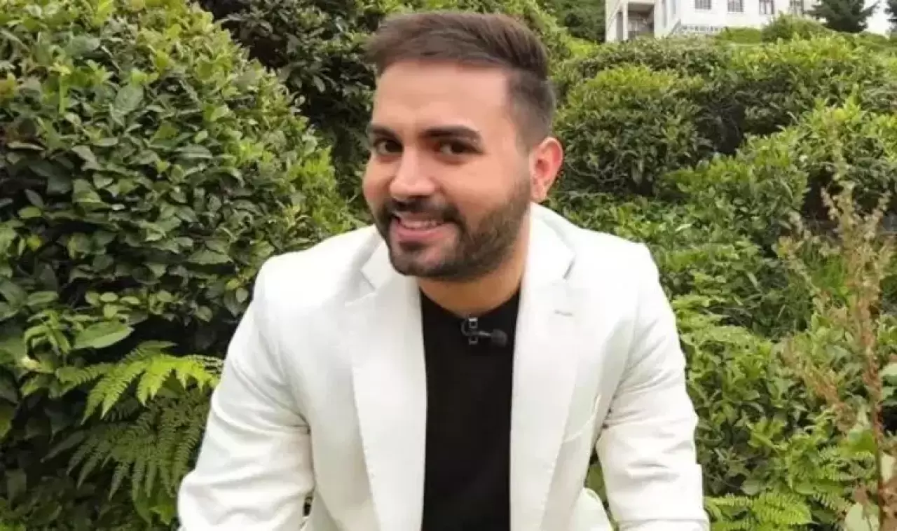 Kadir Ezildi